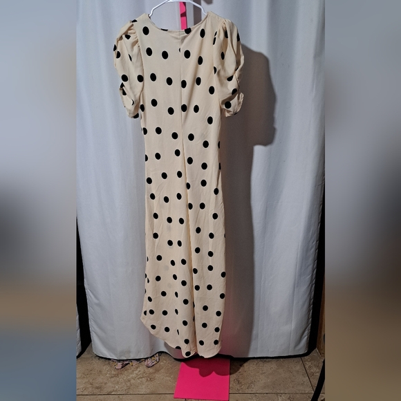 A NEW DAY DRESS - Picture 2 of 5